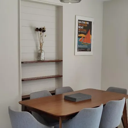 Crow's Nest - 2 - Self Catering Glandore