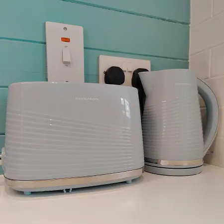 Crow's Nest - 2 - Self Catering * Glandore