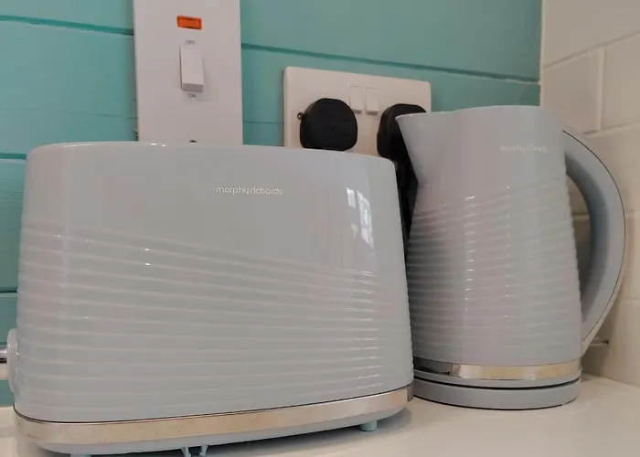 Crow's Nest - 2 - Self Catering * Glandore